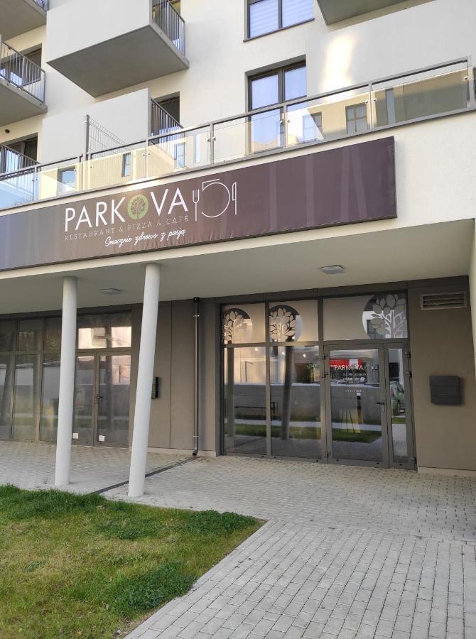 Appartement Apartament Parkowy à Rzeszów Extérieur photo